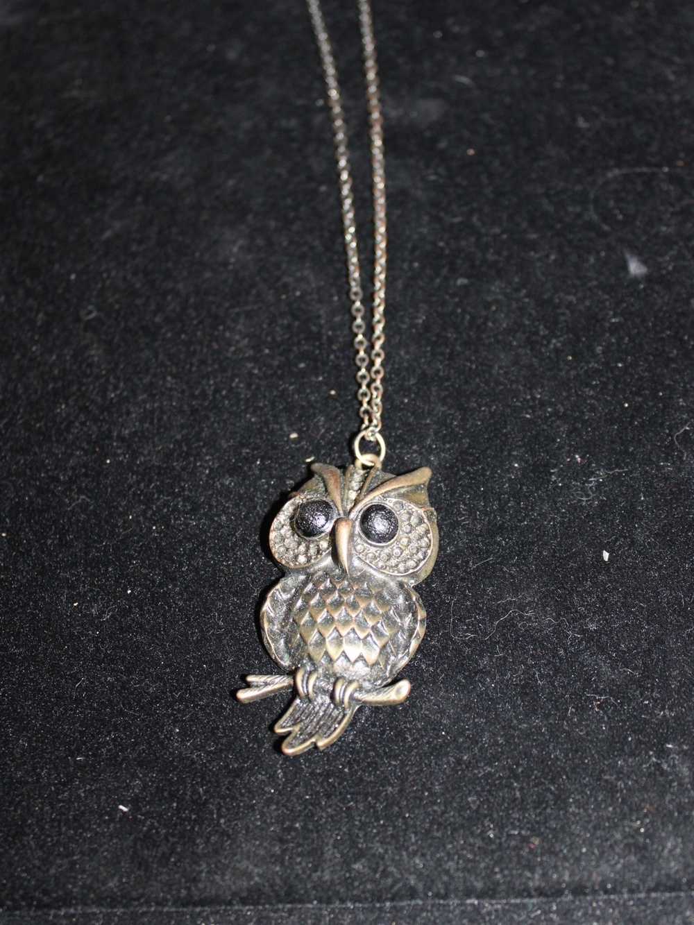 Vintage Owl Pendant Necklace in Antique Gold - Women Jewelry
